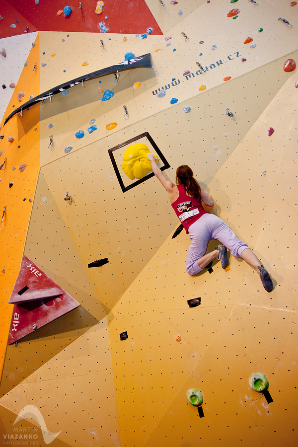 vertigo, open, lezecke, centrum, boulder, bouldering, umela, stena, boulder, pretek